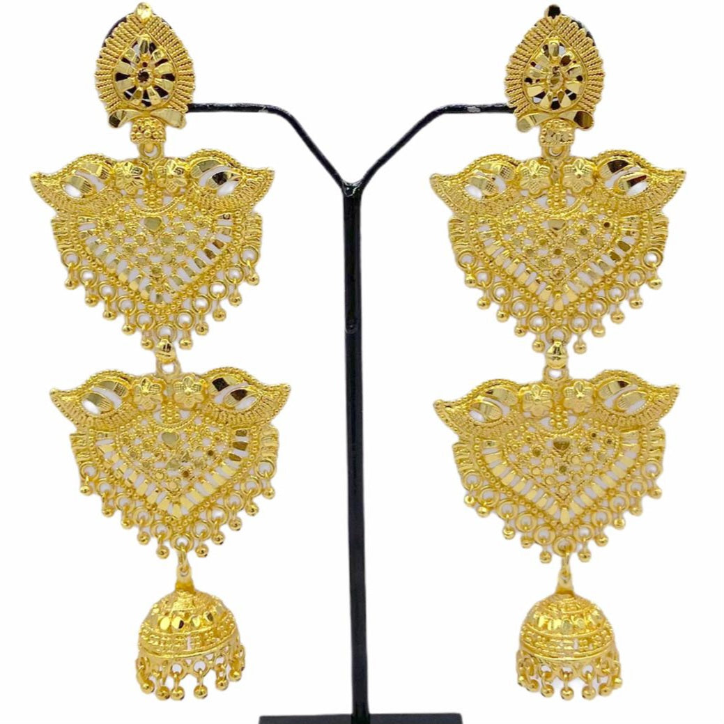 Gold double layered classy Earrings