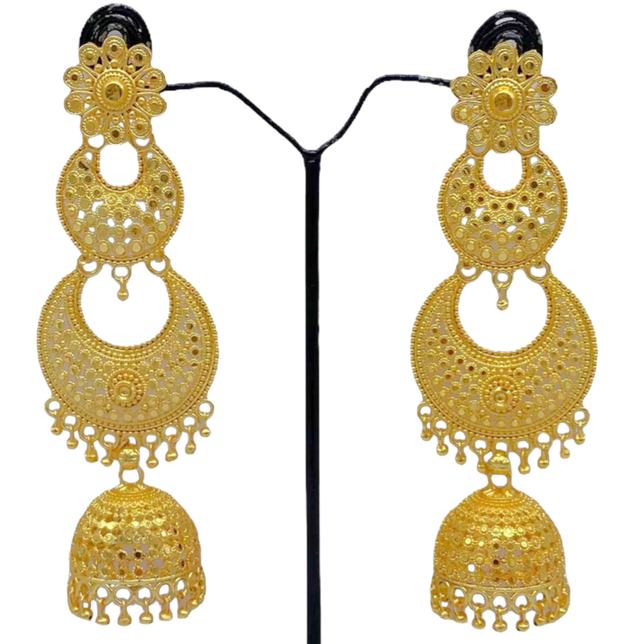 Gold double layered Chandbali with Stylish Zumkhi Earrings