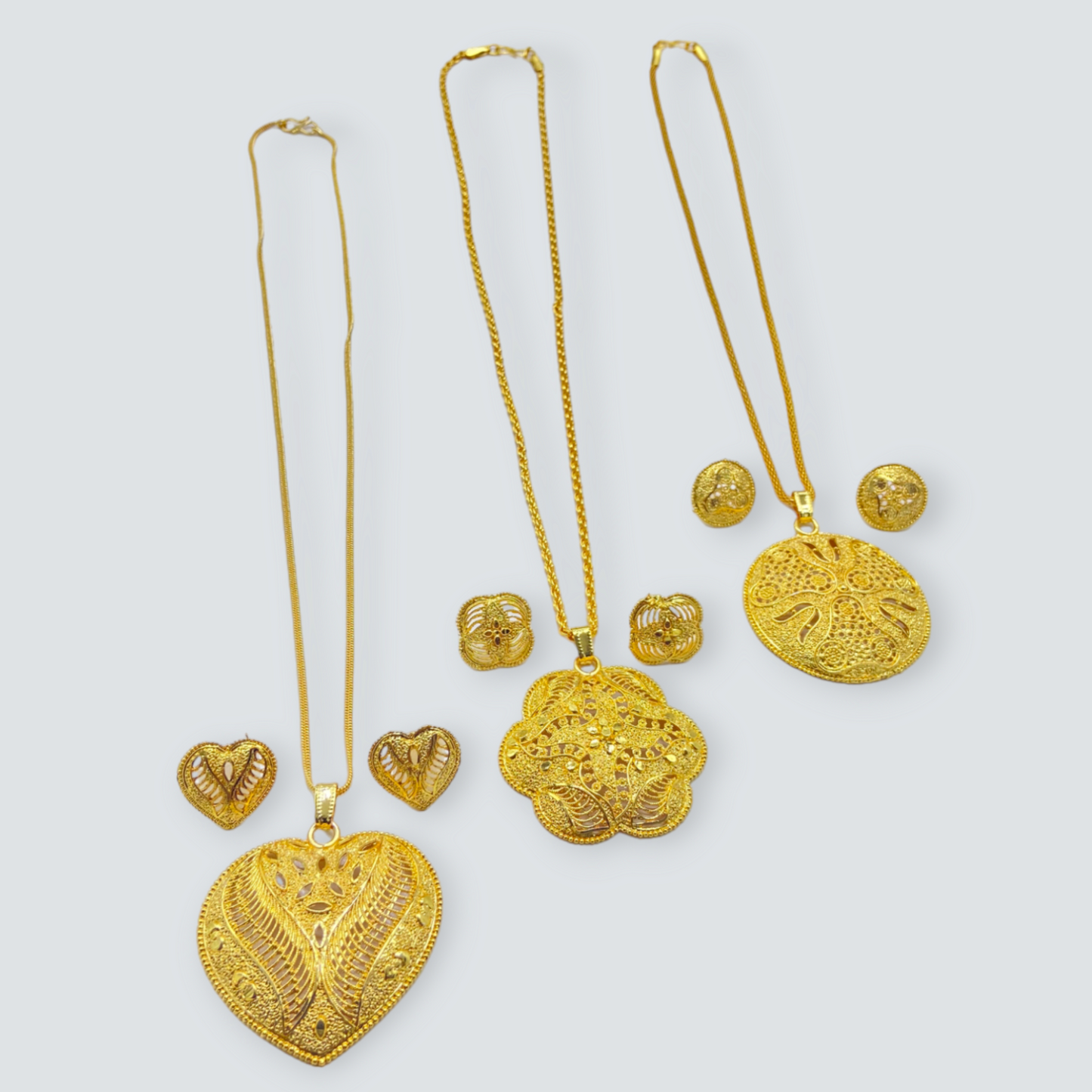 Pendant set