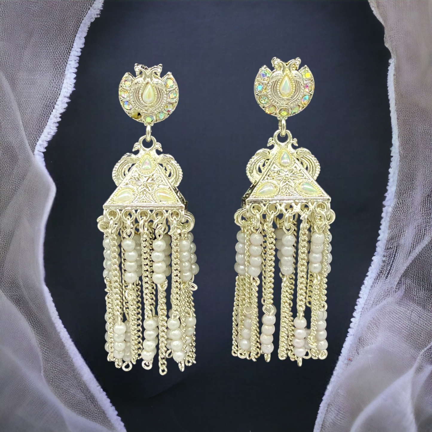 White Gold Earring with Square Zumkha and Hanging Chain