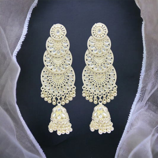 Triple Layered White Gold Earring with Zumkha