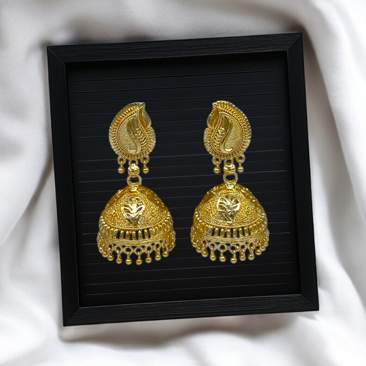Gold Zumkha Earring