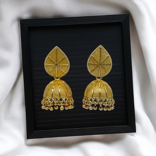 Gold Zumkha Earring