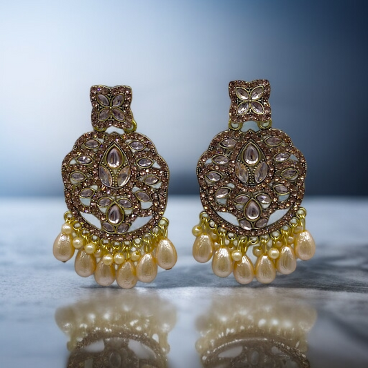 Pearl & Diamond  Gold Earring