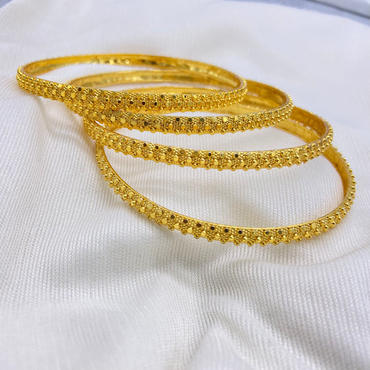 Plain gold Bangles 4 pcs.