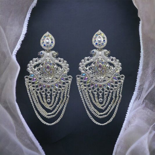 Long Shining White Gold Earring